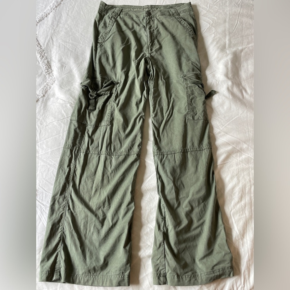 American Eagle Outfitters Olive Cargo Stretch Pants
